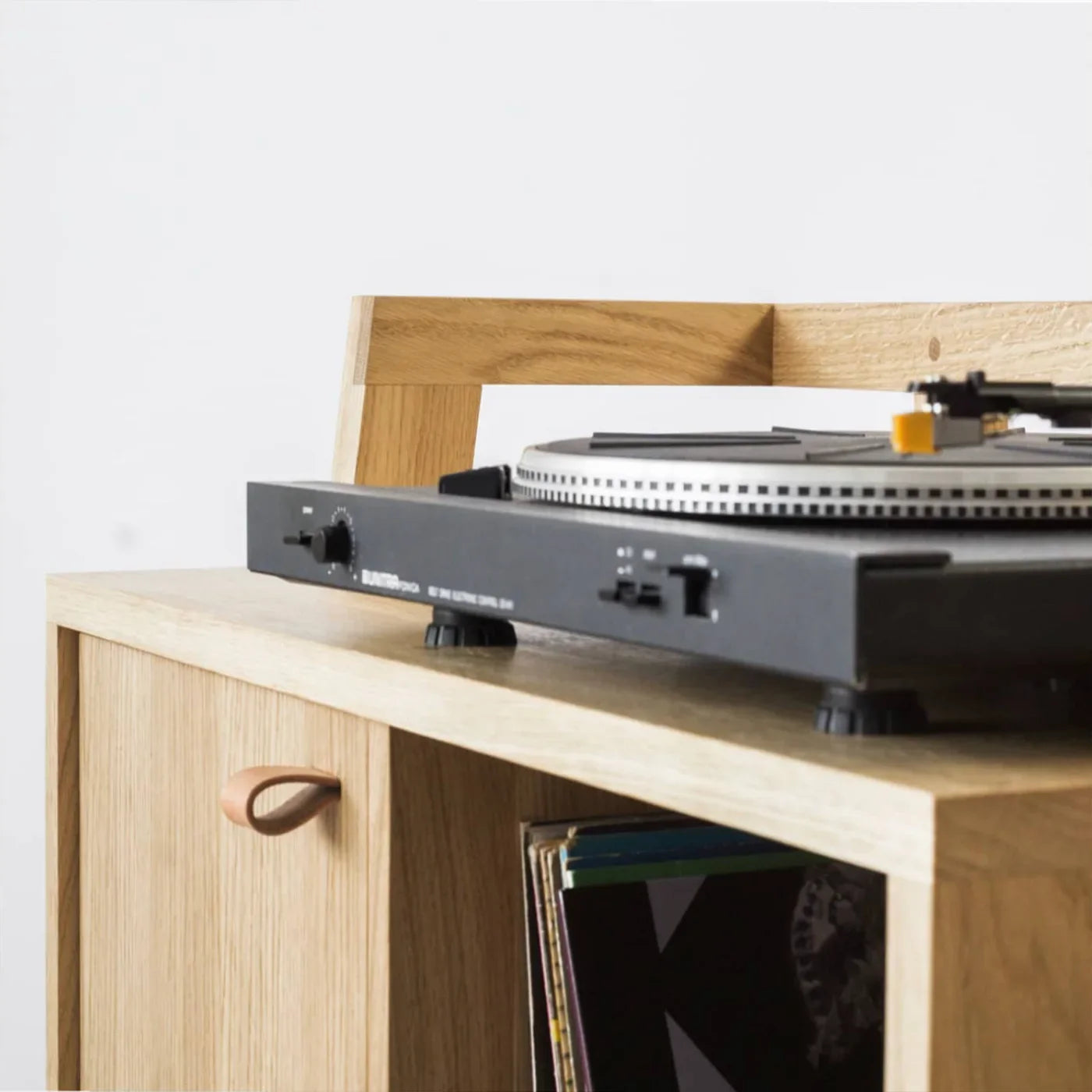 Kunsst wooden turntable stand with vinyl storage shelve 